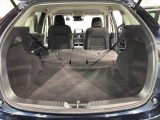 リアシートを倒すと、ラゲッジスペースを広くお使いいただけます!