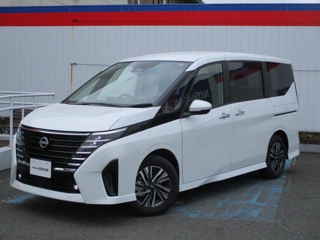 セレナ 2.0 ハイウェイスターV 