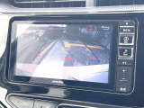 【バックカメラ】駐車時に後方がリアルタイム映像で確認できます。大型商業施設や立体駐車場での駐車時や、夜間のバック時に大活躍!運転スキルに関わらず、今や必須となった装備のひとつです!