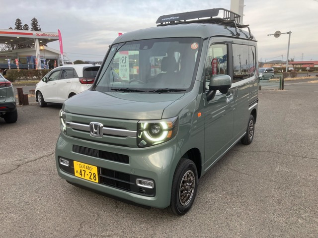 N-VAN ファン ターボ 4WD 