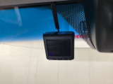 ドライブレコーダーが前方の監視をしてくれます。衝突や急ブレーキなどを感知した場合に、記録された動画が万が一の際に直前の状況を把握する手助けとなります。