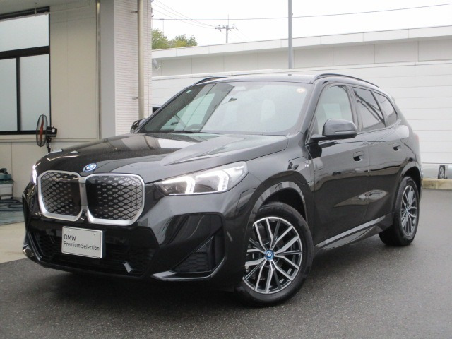 iX1xドライブ30 Mスポーツ 4WD