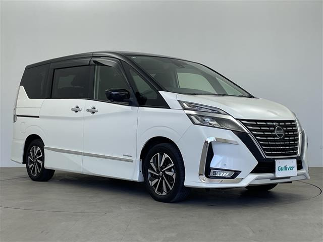 セレナ 2.0 ハイウェイスターV 修復歴無し