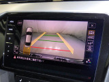 カラーバックモニター搭載しています。リアの映像がカラーで映し出されますので日々の駐車も安心安全です。
