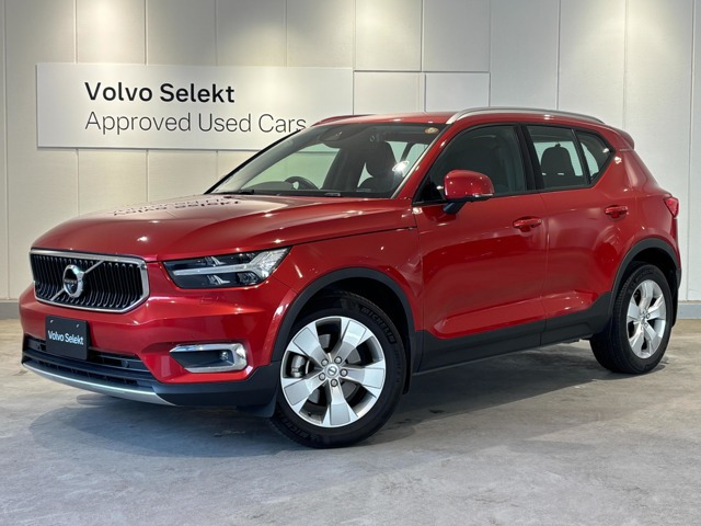 XC40 B4 モメンタム