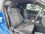 ドライバーによって運転しやすいポジションは異なり、あの車はどうなのか不安なこともありますよね。気になるお車は店頭で乗り込んでご確認いただけます♪