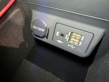 シガーソケット用の充電器が使用可能です!