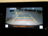 バックガイドモニターで、後方を確認しながら安心して駐車することができます。運転初心者も熟練者も必須の機能ですよ!