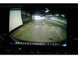 【バックカメラ】後方の映像がモニターで確認できます。駐車が苦手な方にお勧めの補助機能です。