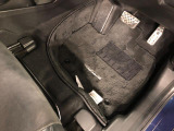 嬉しい純正フロアマット付き♪ 状態も良好です(^^♪
