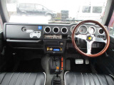 エアコン/オートマ/4WD/フロアマット/ドアバイザー/