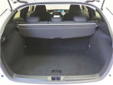 開口部の広いラゲージスペースは、ゴルフバックなどの荷物もラクラク積み込めます。