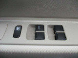 便利なパワーウインドウも完備です!
