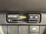 いまや快適なカーライフに欠かせないETCが付いています。