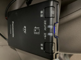 【ETC車載器】もはや必須アイテムのETCを搭載!高速道路のご利用時にとても便利!わずらわしい料金所での現金支払いが不要となりスムーズに通過できます♪