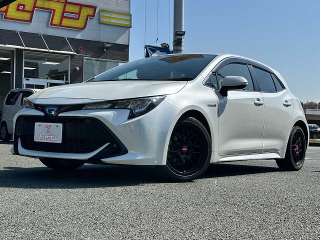 トヨタ カローラスポーツ 