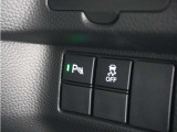◆障害物センサー◆車庫入れの時などに近くに障害物がある場合、障害物までの距離を音で知らせてくれます。