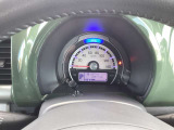 視認性の良いメーターパネル☆シンプルに見えますがよく見ていただくと手の込んだ造りがお分かりいただけます☆