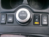 シートヒーター付車です。寒い日の快適性が格段に向上!シートがポカポカで快適で心地良いドライブをサポートします。