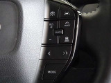 トヨタが誇る衝突被害軽減ブレーキとペダル踏み間違い防止装置を搭載したサポカーS車です。レーダークルーズコントロールも装備してます。