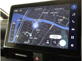 純正ナビを装備。タッチパネル式で使いやすく、お出かけもラクラクです。