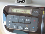 オートエアコンで車内はいつでも快適です♪