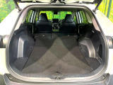 後席を格納すると、これだけの広さが!シーンに合わせたシートアレンジで、大きな荷物も積むことが出来ます♪