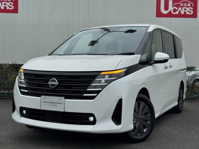 セレナ1.4 e-POWER XV