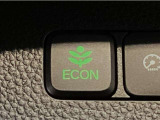 ★ECONスイッチ★ エコドライブを加速しよう!スイッチをONにすると、運転の仕方によるロスを抑え込み燃費をよくするようクルマが頑張ります(*^ー^*)燃費向上にチャレンジ♪