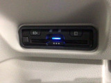 いまや快適なカーライフに欠かせないETCが付いています。