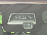 【スズキ セーフティサポート】走行中に前方の車両等を認識し、衝突しそうな時は警報とブレーキで衝突回避と被害軽減をアシスト。より安全にドライブをお楽しみいただけます。