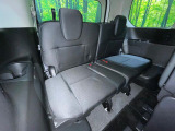 3列目シートはもちろん状態良好☆大人でもゆったりと座って頂けますので、大人数でのお出かけもラクラクです♪ご家族で、気の知れた仲間で、ドライブに行くのが楽しみですね♪