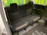3列目シートはもちろん状態良好☆大人でもゆったりと座って頂けますので、大人数でのお出かけもラクラクです♪ご家族で、気の知れた仲間で、ドライブに行くのが楽しみですね♪