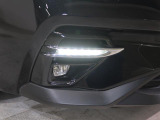 オプションのLEDアクセサリーライナー装備!LEDを使用した昼間点灯用ライトで、日中も点灯し、対向車や歩行者に自車の接近や存在を知らせる役目のデイライトです。