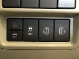 電動パワースライドドア・横滑り防止装置・衝突軽減ブレーキ・レーンキープアシスト等のスイッチです♪