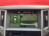 アラウンドビューモニター付きですので、車庫入れも楽々です。