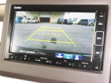 バックをするとき自動でリアの様子が映る『リアカメラ』付き!ナビ画面で確認しながらバックができますから安心ですね。でも、目視も大切ですよ!安全第一でお願いします!