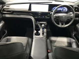 クラウンクロスオーバー 2.5 G アドバンスト レザー パッケージ E-Four 4WD 