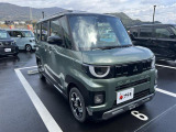 私たちは販売だけのお店では ありません。ご購入後のメンテナンスや車検、もしもの事故の際の対応など、お客様を末永くサポートさせていただくために『近隣のお客様限定』でお車をご案内させていただいております。