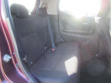 後部座席も乗り心地良好◎掲載後すぐに販売が決まってしまう場合もございますのでご来店前にお電話でご予約を頂ければ幸いです。