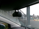 フロント+車室内ドライブレコーダー!車内および車側面の撮影記録が駐車時の安心を高めるとともに走行中の幅寄せ対策や後方撮影(リヤガラス越し)にも対応♪