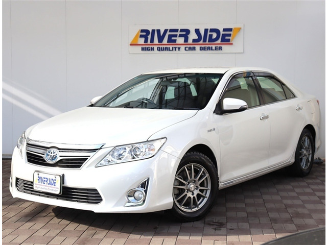 カムリハイブリッド2.5 GパッケージメーカーHDDナビ フルセグ ブルートゥース