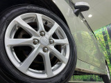 【純正14インチアルミホイール】外観にマッチした純正アルミホイールを装着しております。各種社外アルミホイールや、スタッドレスタイヤも取扱いしております。是非ご相談ください♪