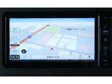 社外製のカロッツェリア製メモリーナが取り付いております。社外品の為保証対象外となりますのでご注意くださいませ。