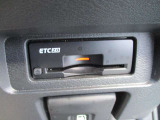 ETC2.0 高速道路を利用する際、ノンストップで料金所を通過できます。別途セットアップ料金がかかります