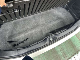 荷物を積むのに便利なスペースもございます♪