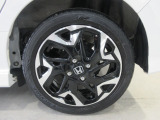 純正アルミホイールを装着!