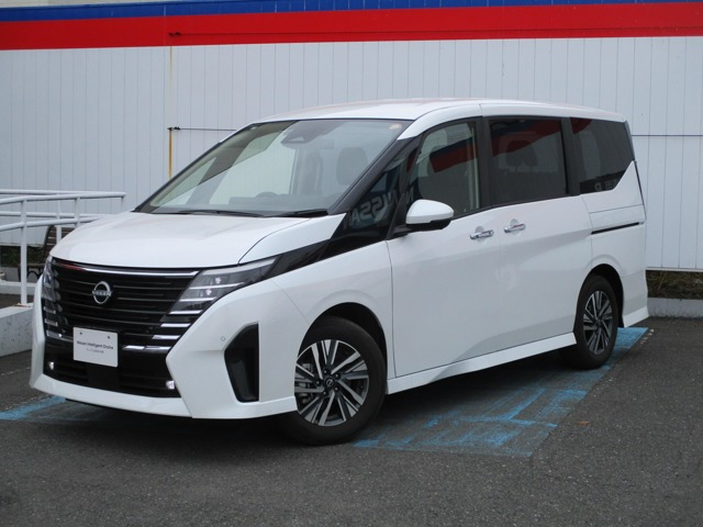 セレナ 2.0 ハイウェイスターV 