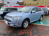 アウトランダーPHEV 2.0 G ナビパッケージ 4WD 