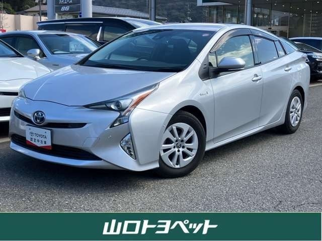 プリウス 1.8 S セーフティ プラス 